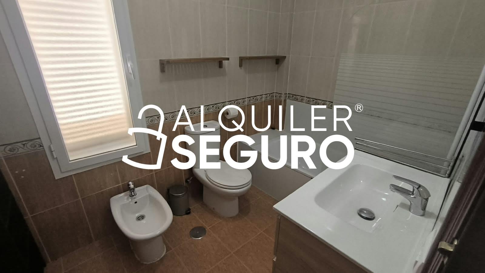 Casa de 100 m² en Bollullos de la Mitación