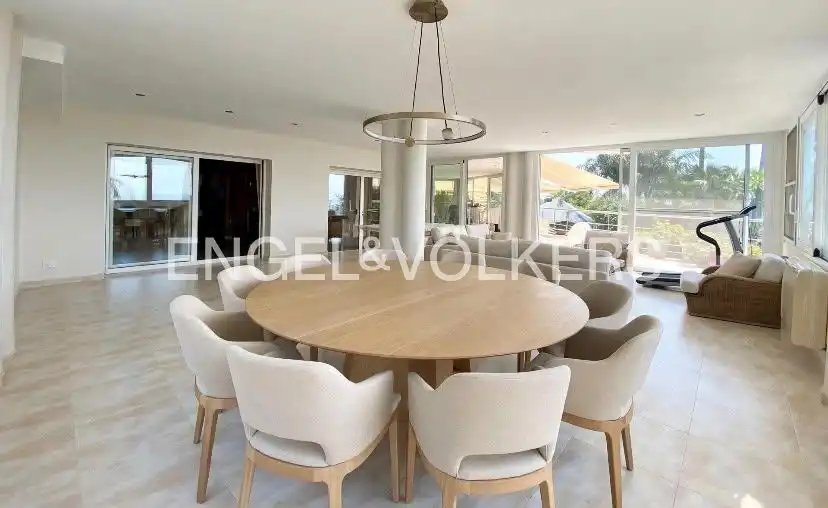 Casa de 400 m² a Sagunt