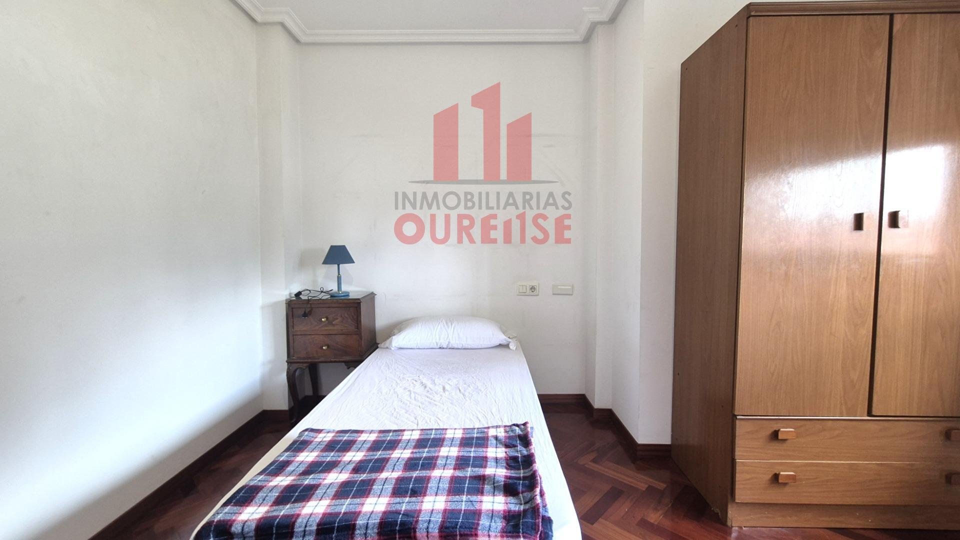 Piso de 115 m² en Ourense