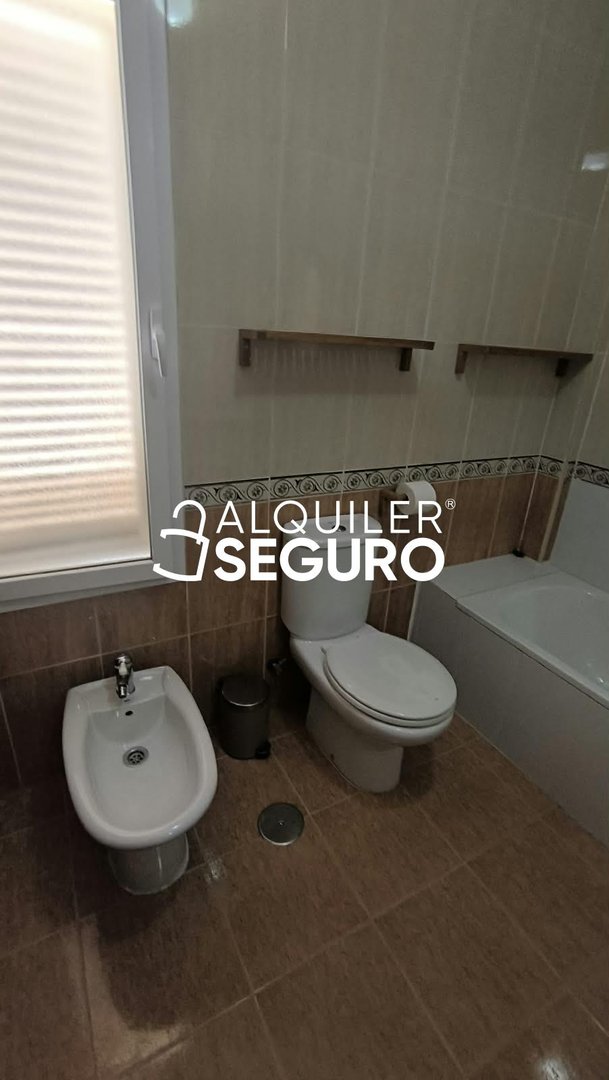 Casa de 100 m² en Bollullos de la Mitación