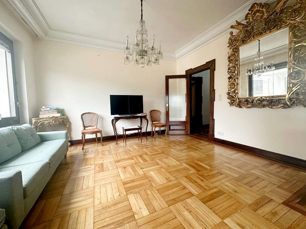 Piso de 210 m² en Bilbao