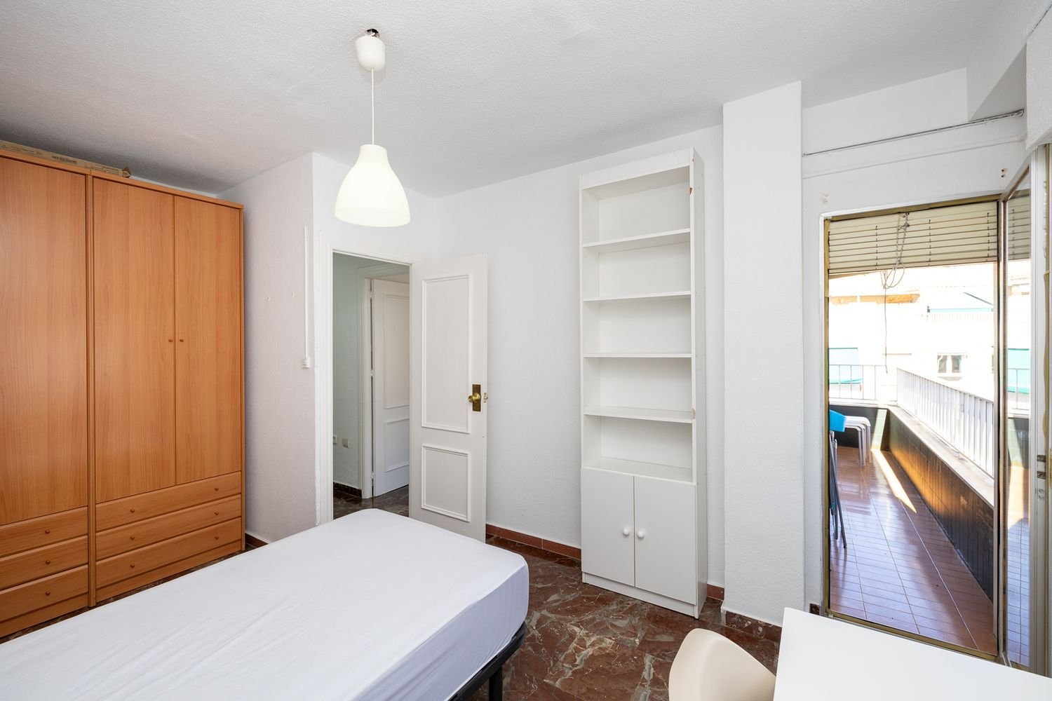 Piso de 130 m² en Granada