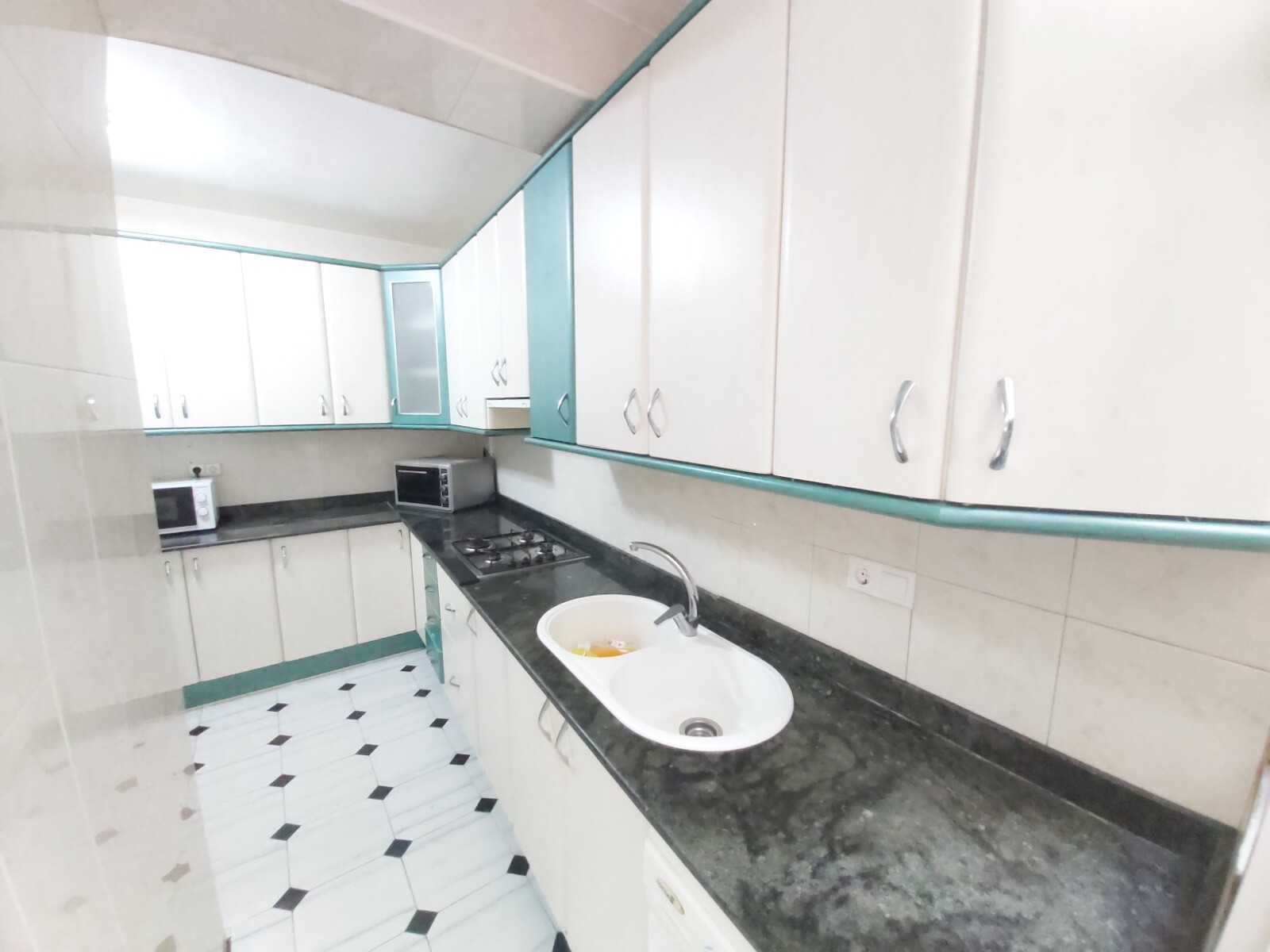Piso de 90 m² en Almería