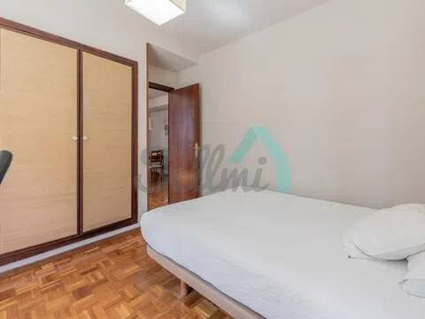 Pis de 64 m² a Oviedo