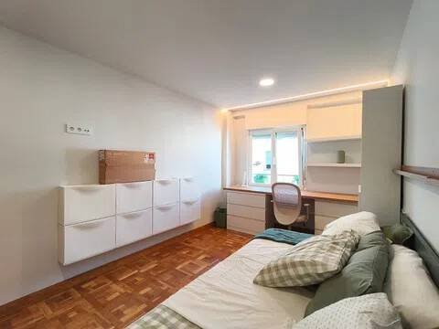 Piso de 89 m² en Pamplona