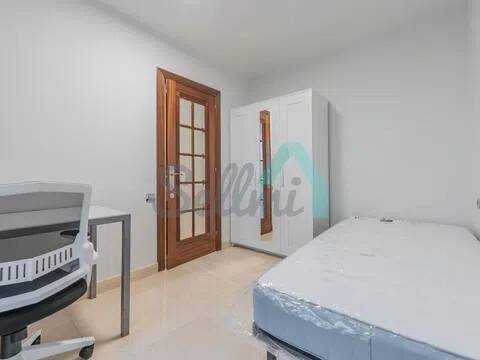 Habitación 194 m², Oviedo