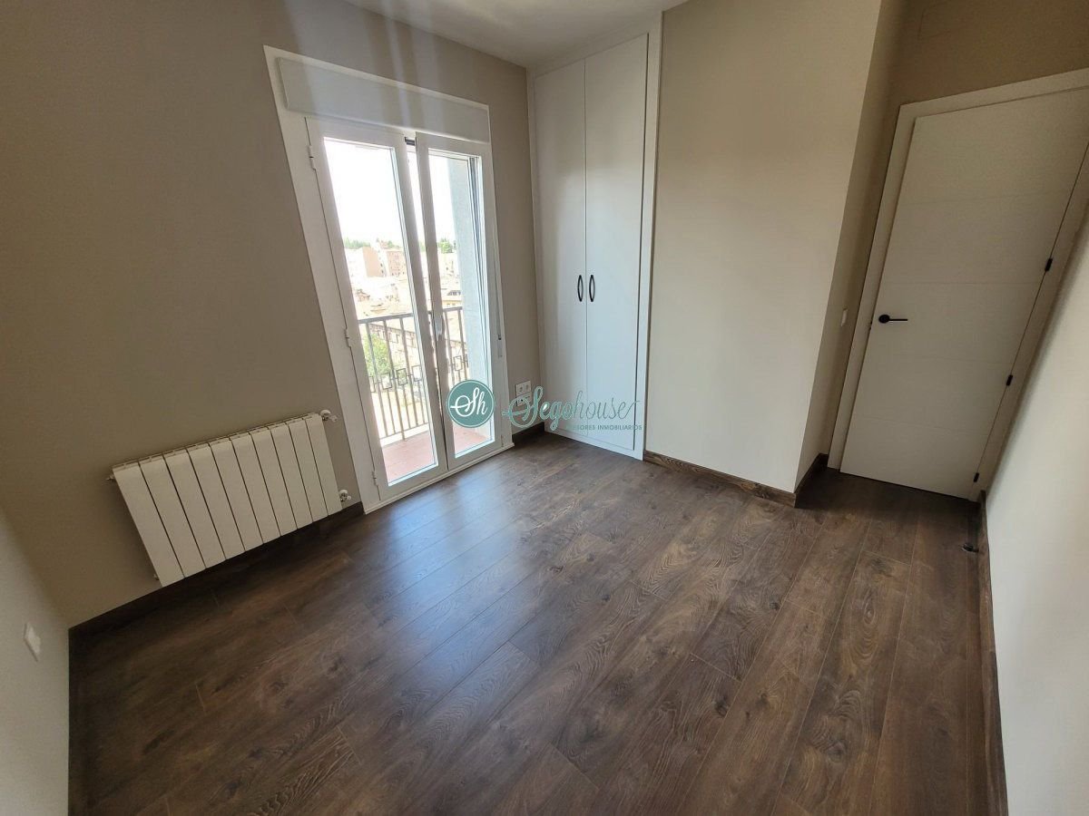 Piso de 100 m² en Segovia