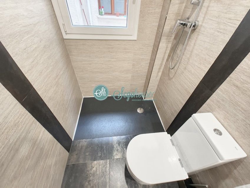 Piso de 85 m² en Segovia