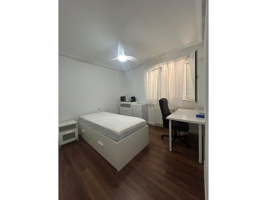Habitació de lloguer, Villanueva de la Cañada