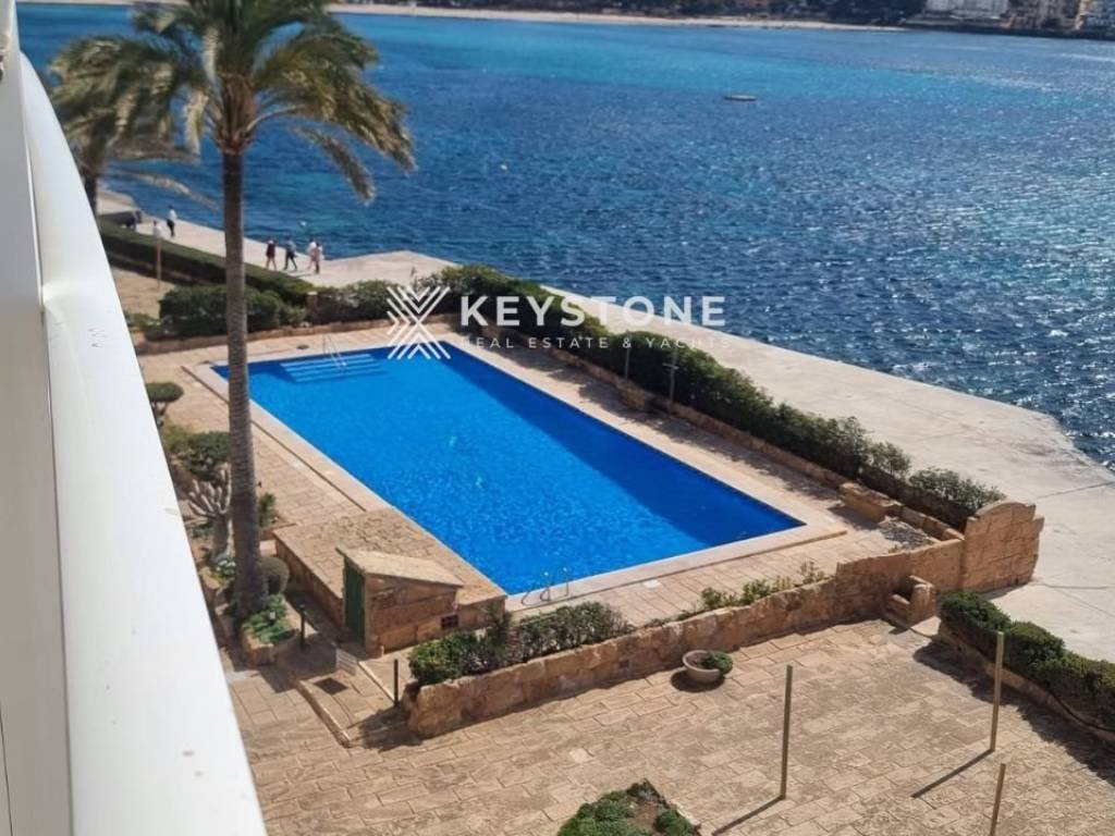 Piso de 120 m² en Población de Arroyo