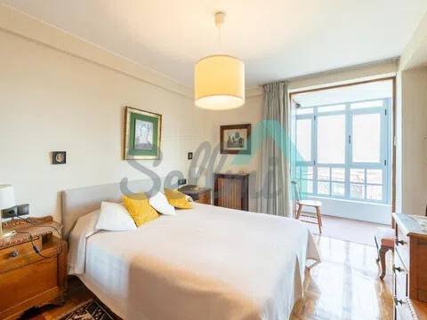Piso de 96 m² en Oviedo