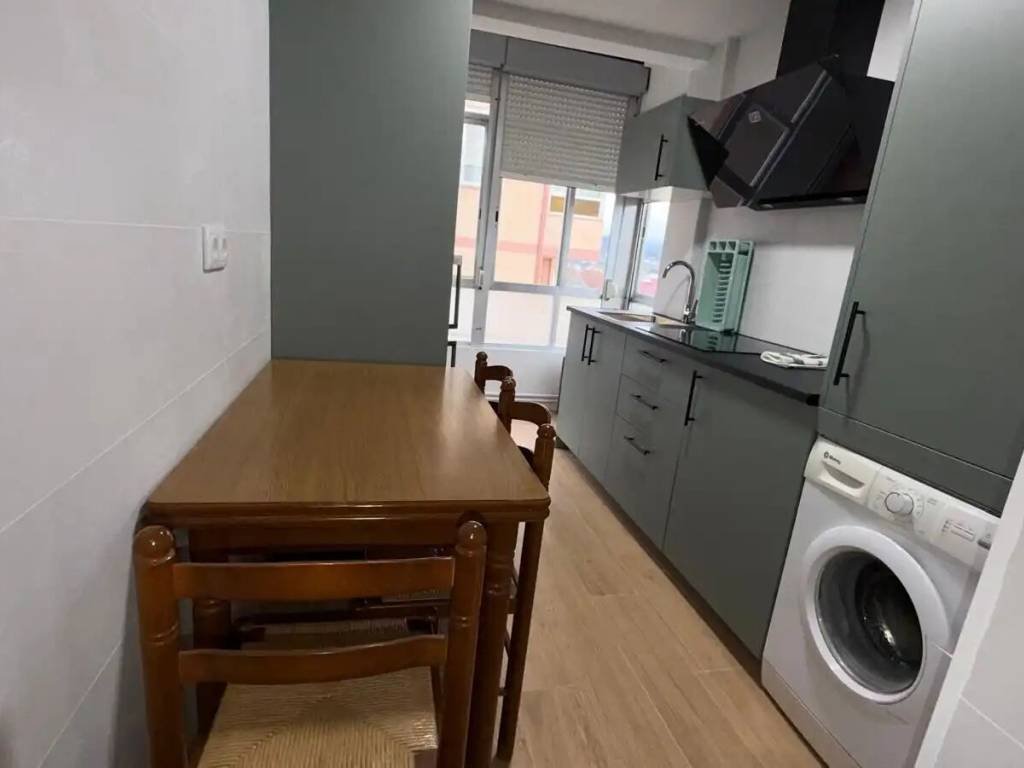 Pis de 82 m² a Ourense