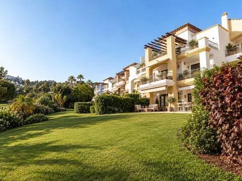 Flat 185 m² in Benahavís