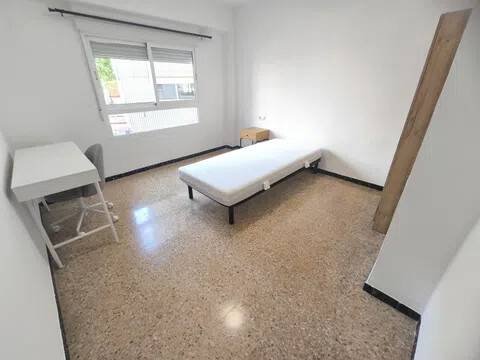 Habitación 100 m², Alcoy