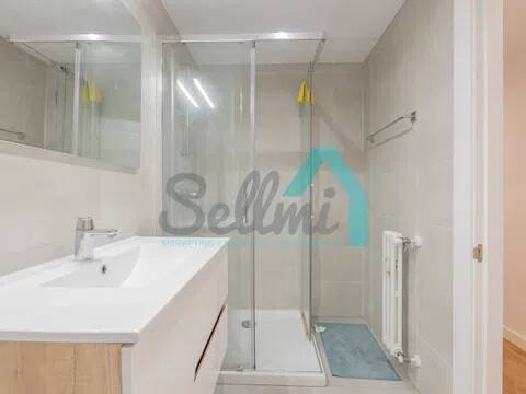 Pis de 94 m² a Oviedo