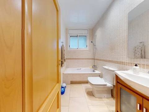 Casa de 291 m² a Castelldefels