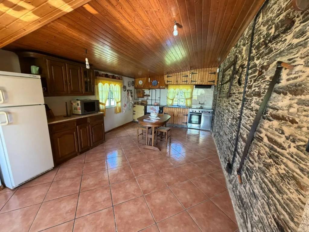 Casa de 182 m² en Valdoviño
