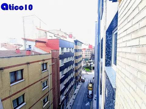 Pis de 80 m² a Gijón