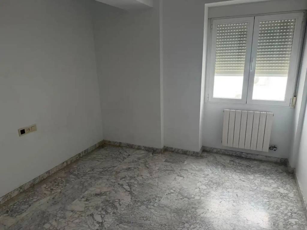 Piso de 130 m² en Granada