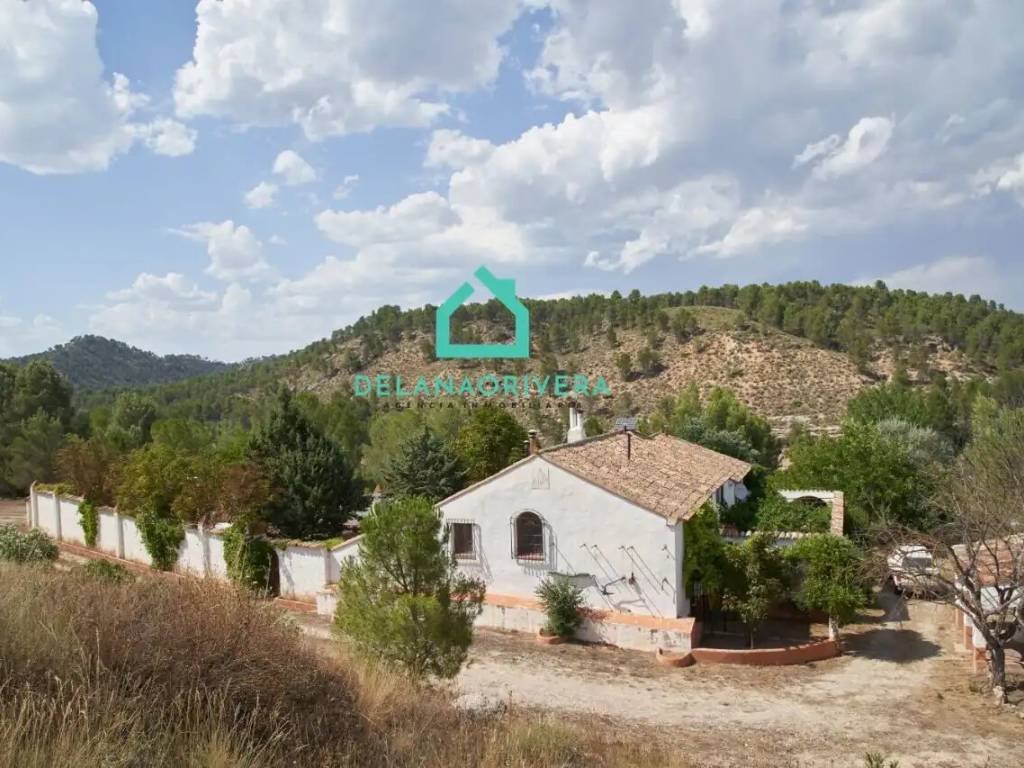 Piso de 300 m² en Villamalea