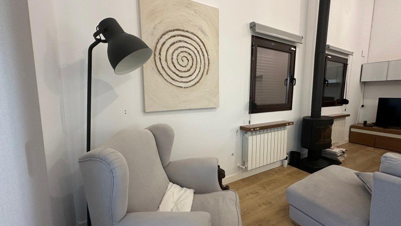 Casa de 329 m² en Argés