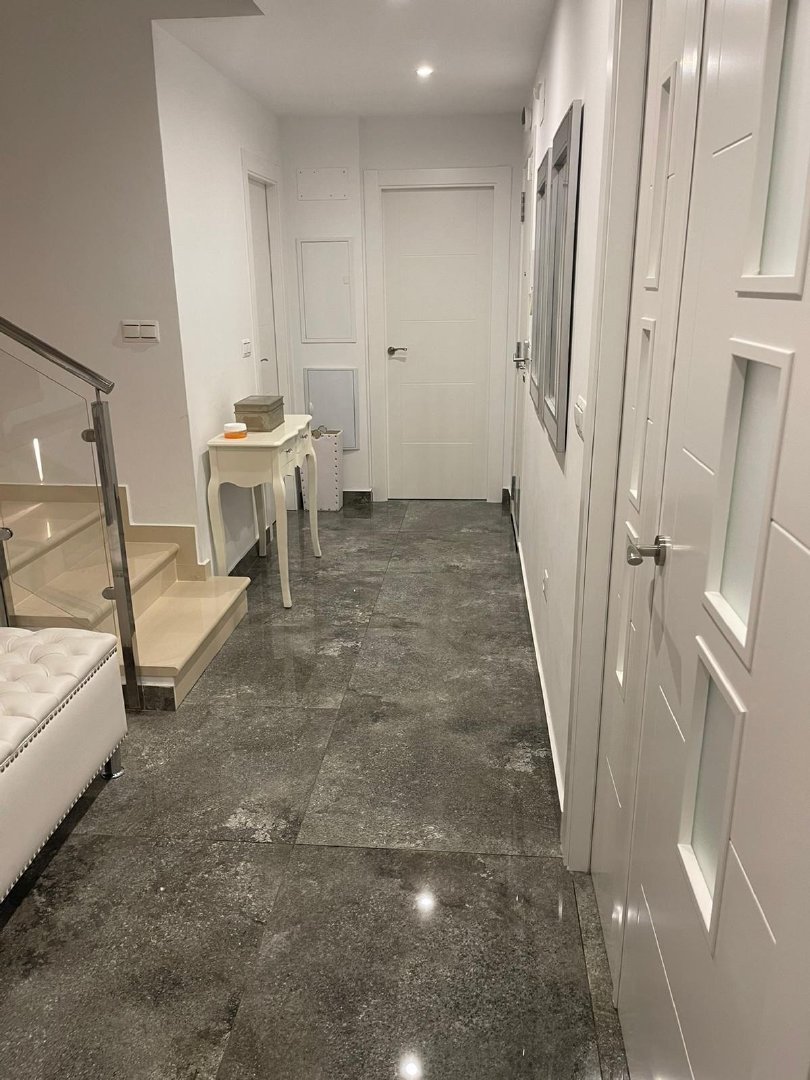 Casa de 240 m² a Ogíjares