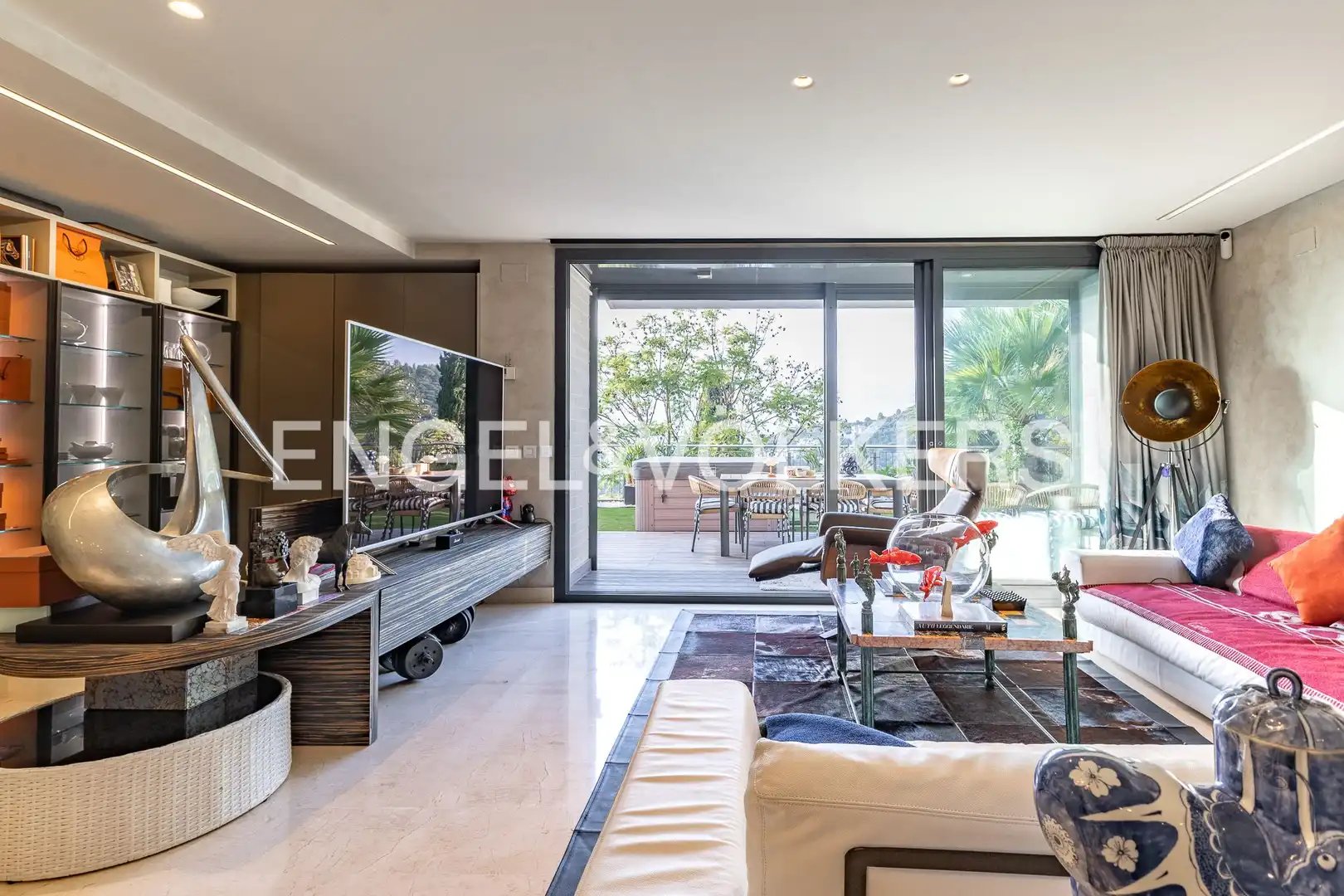 Casa de 305 m² a Tiana