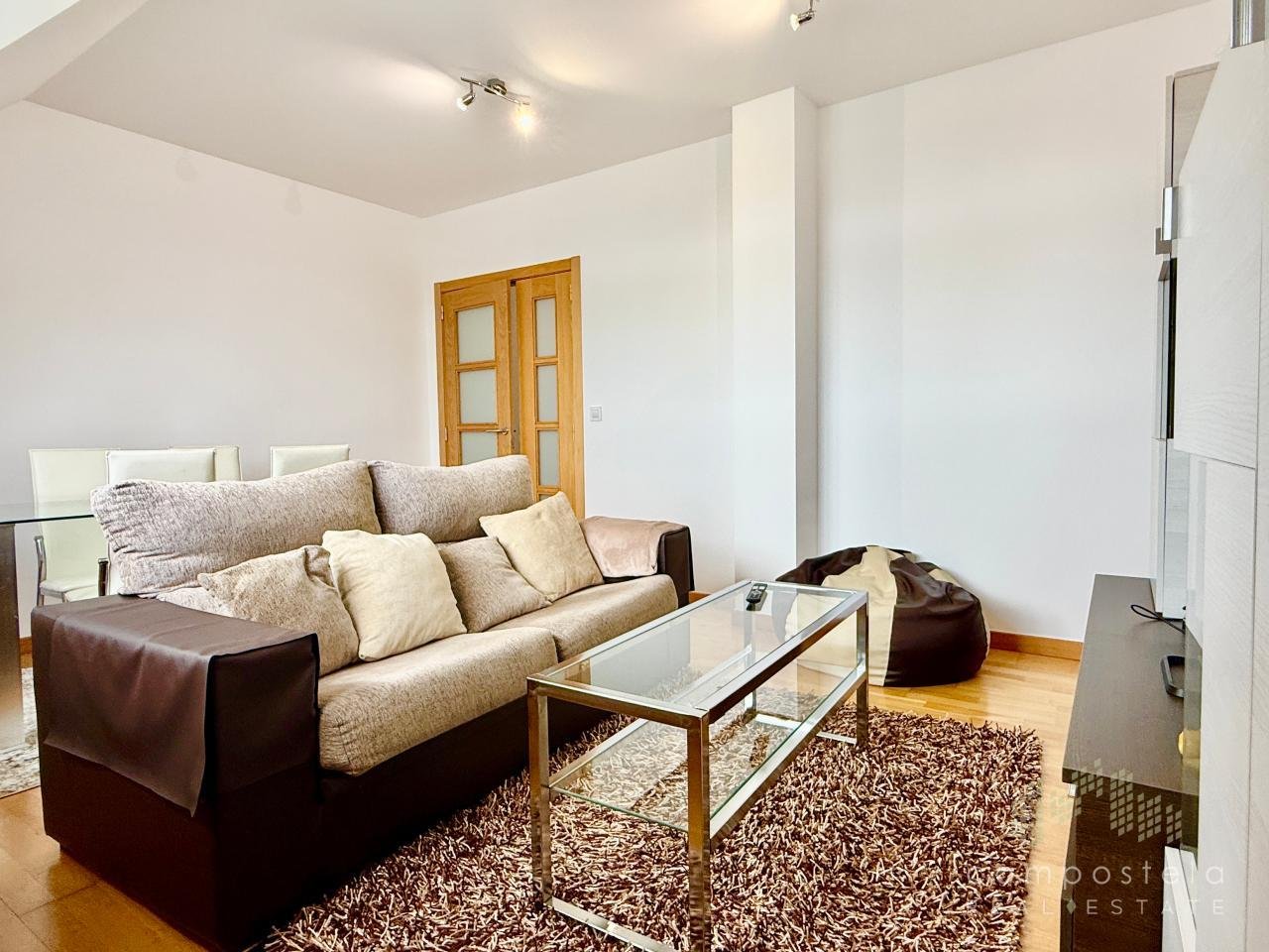 Piso de 71 m² en Ames