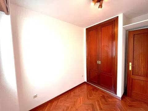 Piso de 60 m² en Culleredo