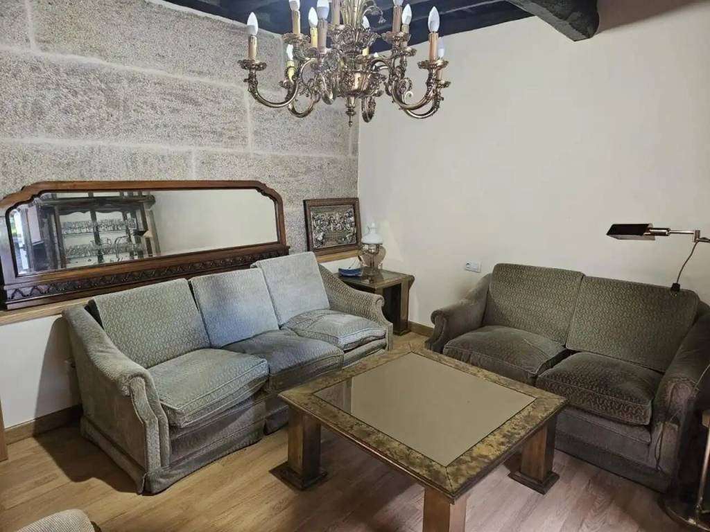 Casa de 200 m² en Baños de Molgas