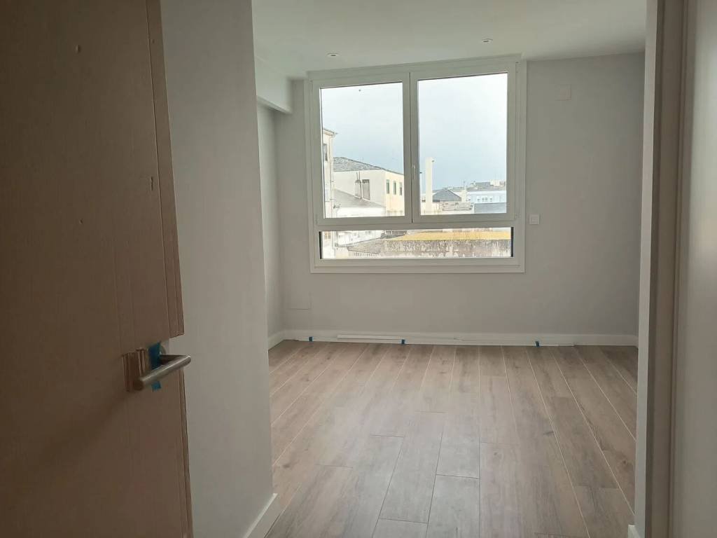 Piso de 100 m² en Lugo