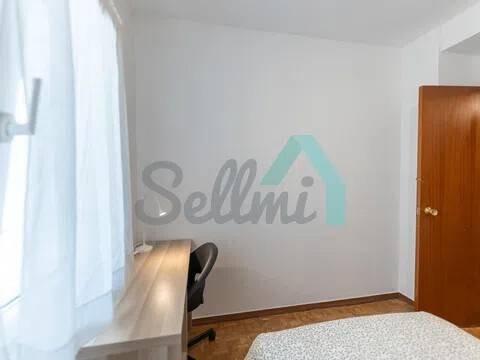 Piso de 127 m² en Oviedo