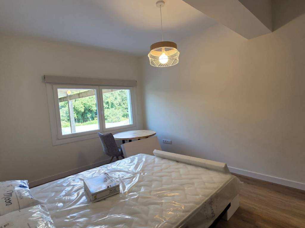 Piso de 140 m² en Santiago de Compostela