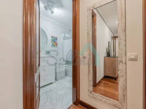 Piso de 49 m² en Oviedo
