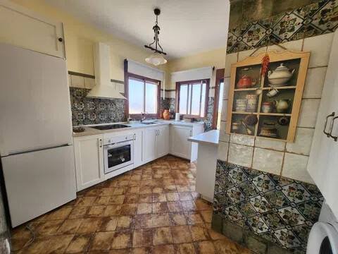 Casa de 100 m² en Alhama de Almería