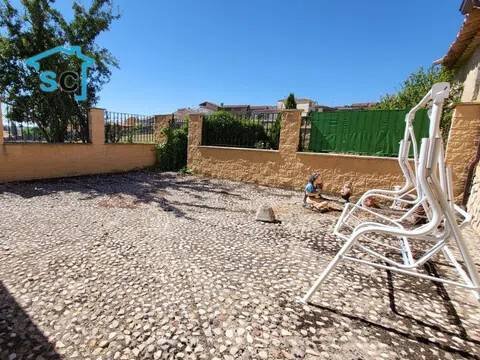 Piso de 445 m² en Torremocha del Campo