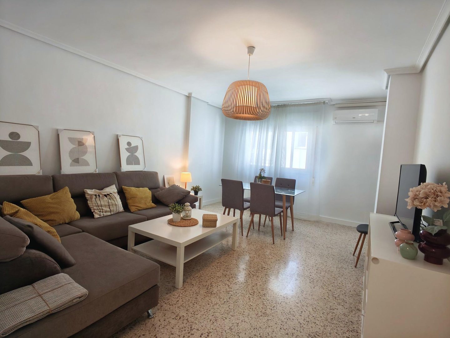 Wohnung 142 m² in Granada