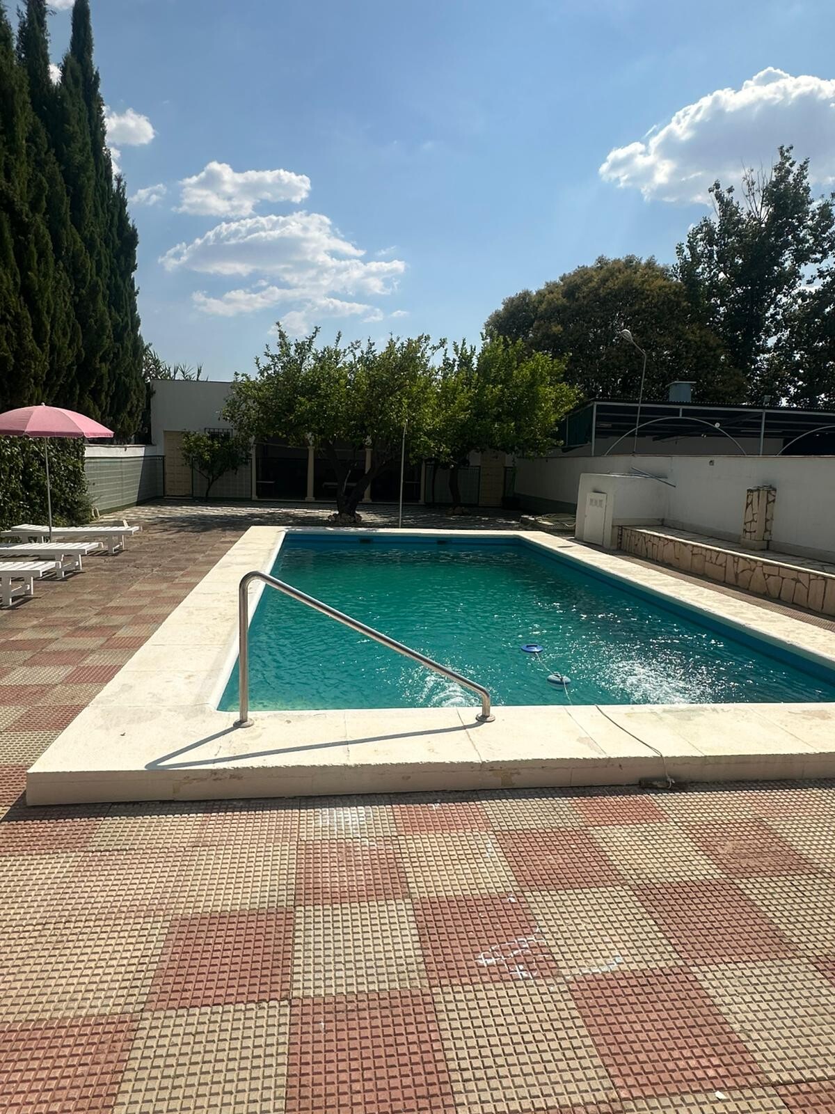 Piso de 1000 m² en Lucena
