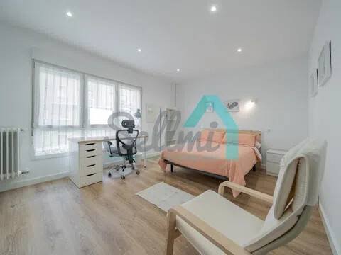 Piso de 114 m² en Oviedo