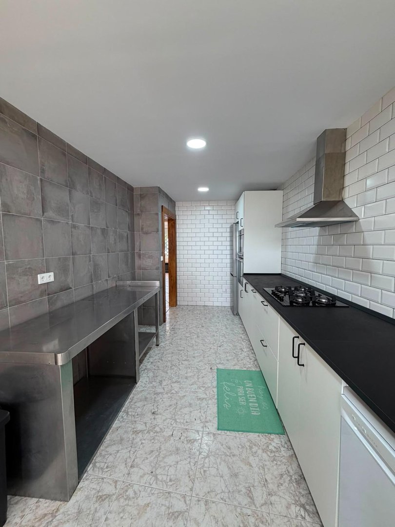 Casa de 328 m² en Gijón