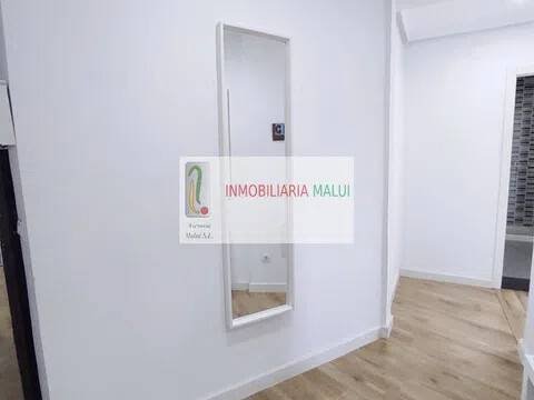 Pis de 130 m² a Oviedo