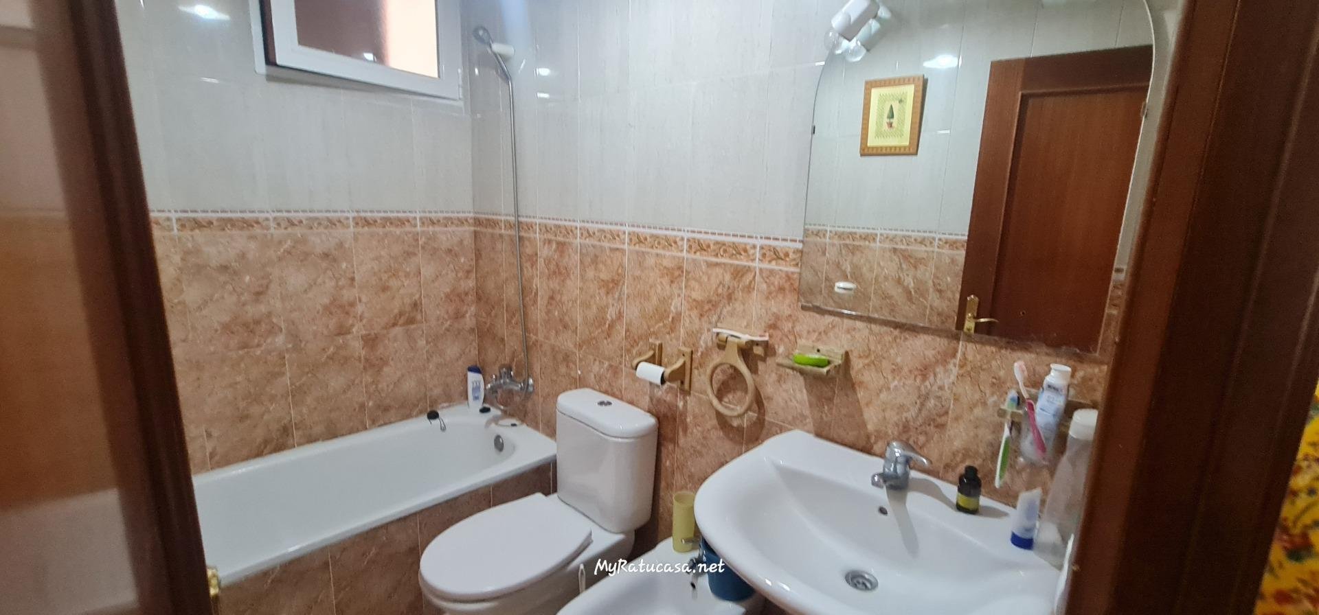Habitación 84 m², Granada