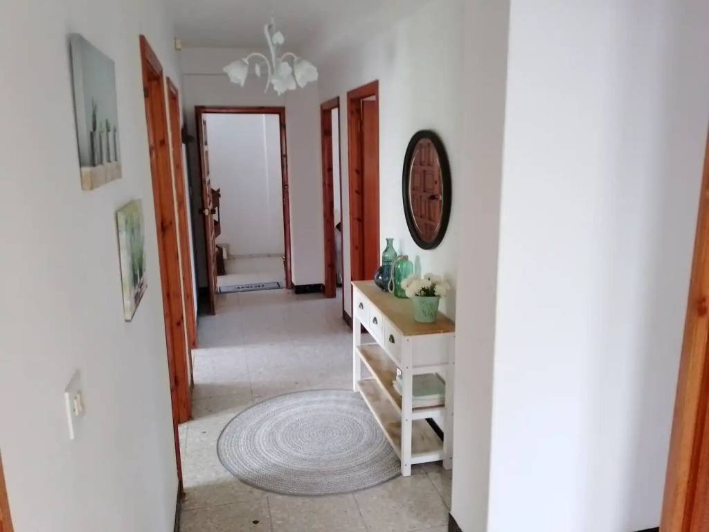 Piso de 100 m² en Ribeira