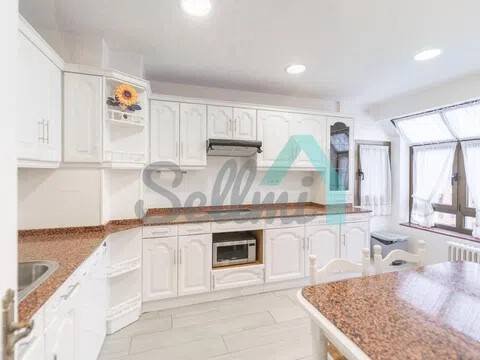 Piso de 107 m² en Oviedo