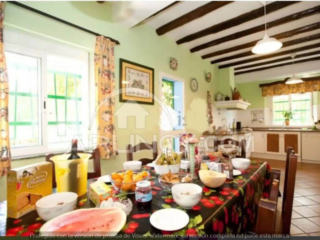 Casa de 225 m² en Alcalá de Guadaíra