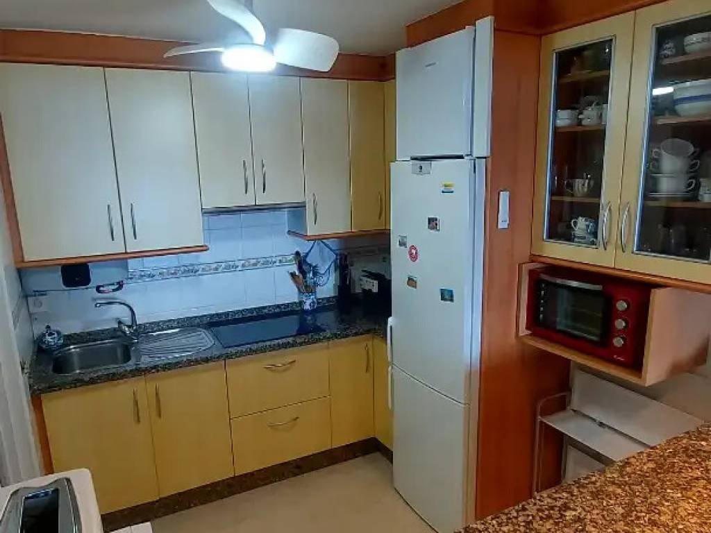 Piso de 80 m² en Almuñécar