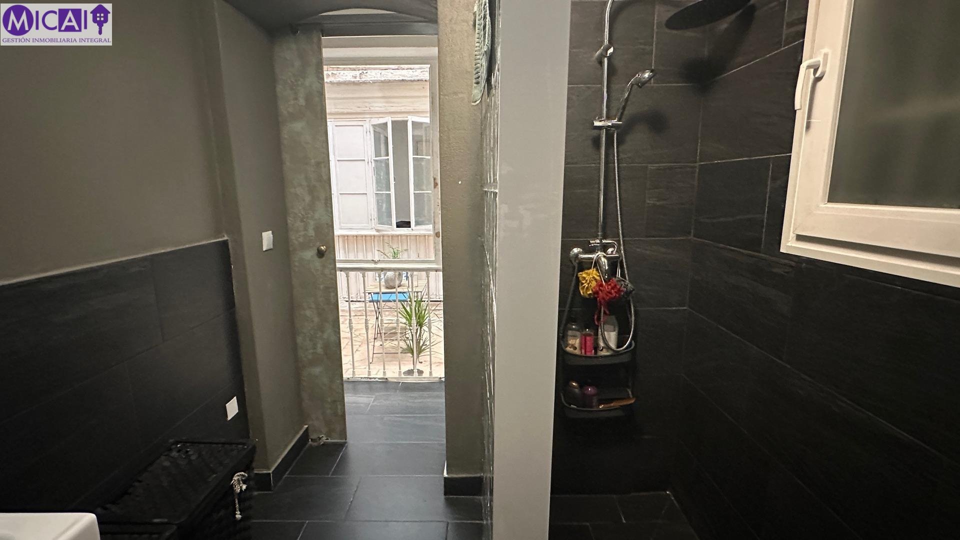 Piso de 84 m² en Cádiz