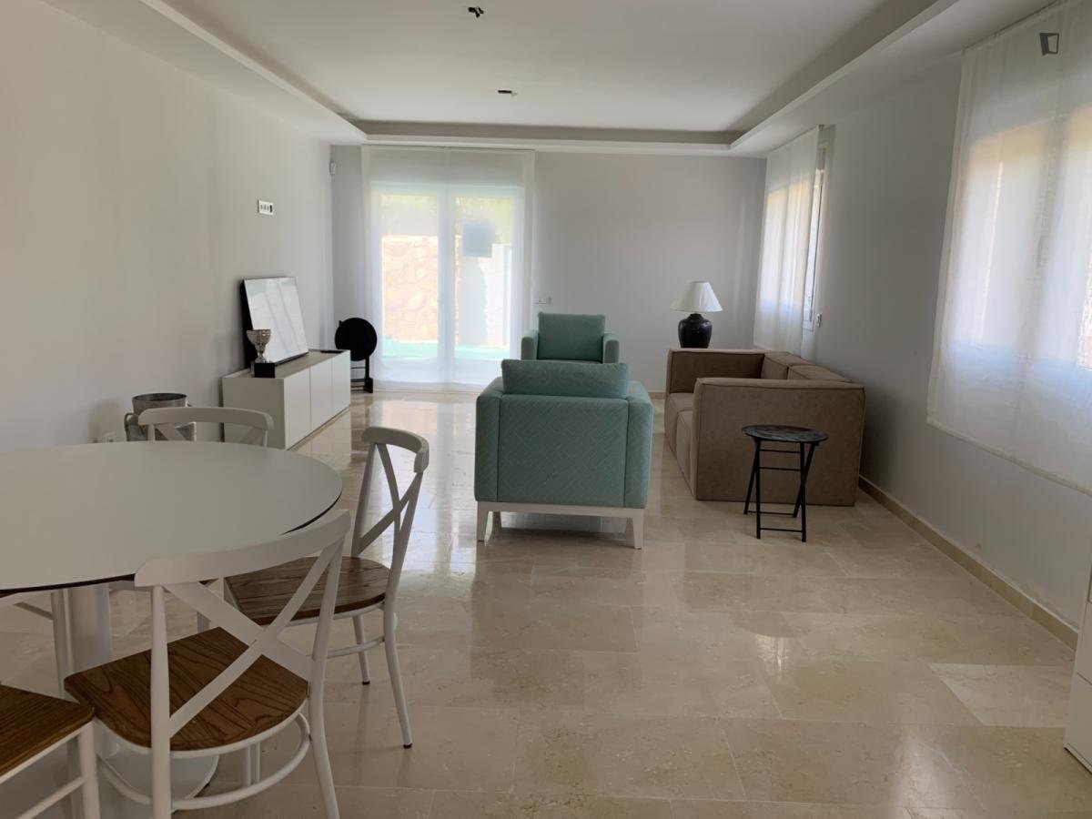 Habitación en alquiler, Majadahonda