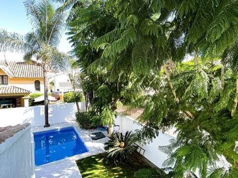Haus 355 m² in Marbella