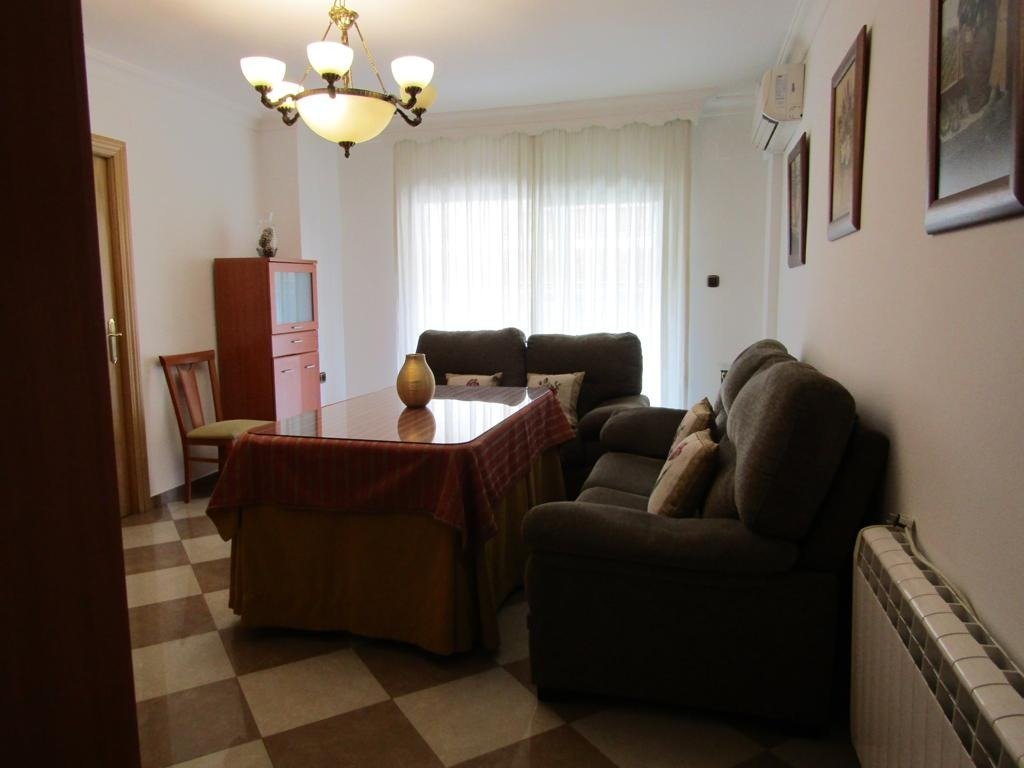Piso de 90 m² en Granada